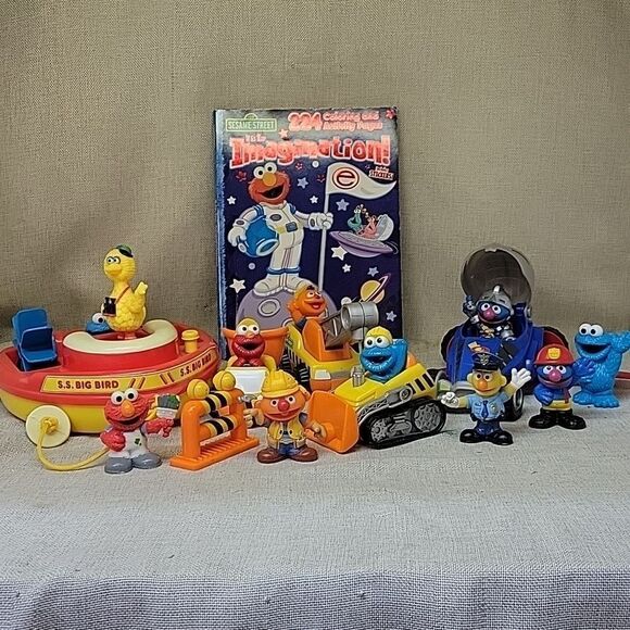 Sesame Street ELMO, COOKIE, MONSTER, ERNIE 2001 Construction Vehicles Cars VTG - Picture 1 of 11